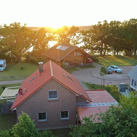 Maistern Semesterbostad