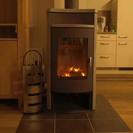 Semesterbostad Maistern *