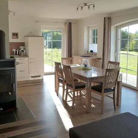 Semesterbostad Maistern *